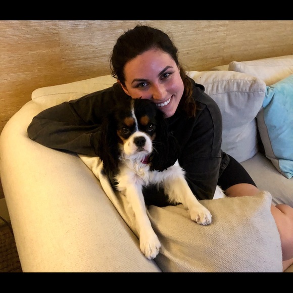 Meet your Posher, Taylor - Picture 1 of 1